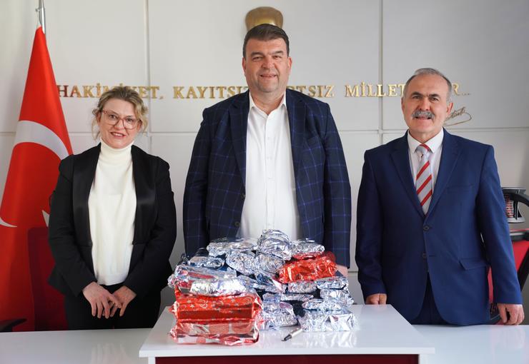 Seferihisar Belediyesi tarafından yürütülen “Paylaşılan Bir Oyuncak, Büyüyen Bir Gülüş”