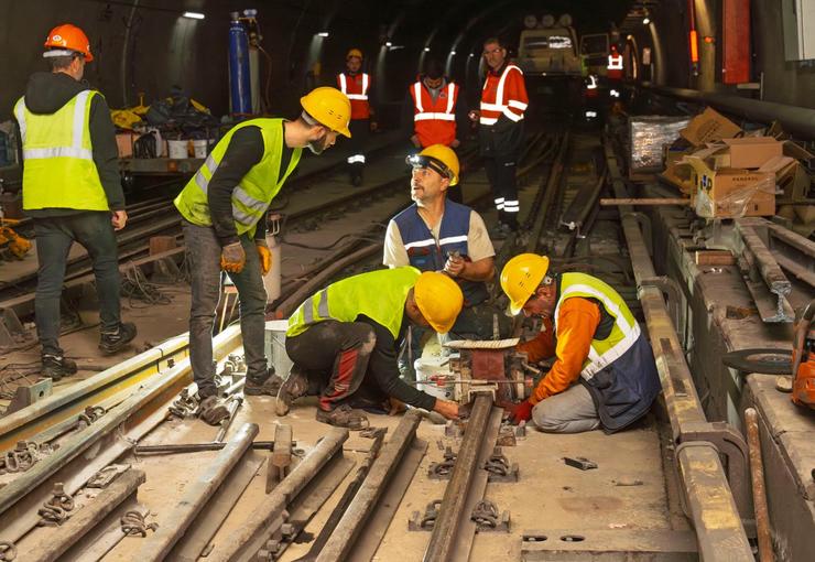 İzmir Metrosu’nda güvenliği artırmak amacıyla Evka 3 ile Ege Üniversitesi