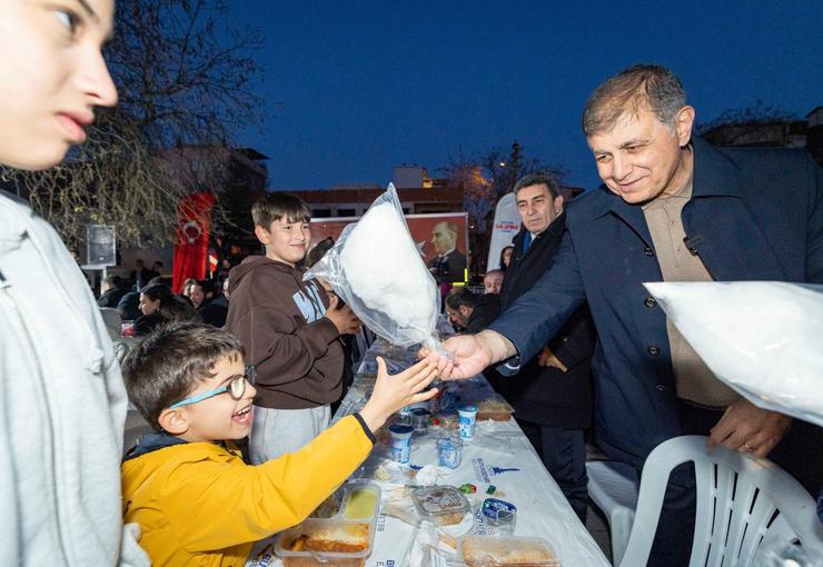 İzmir Büyükşehir Belediye Başkanı Dr. Cemil Tugay, Bornova Çamdibi’nde kurulan