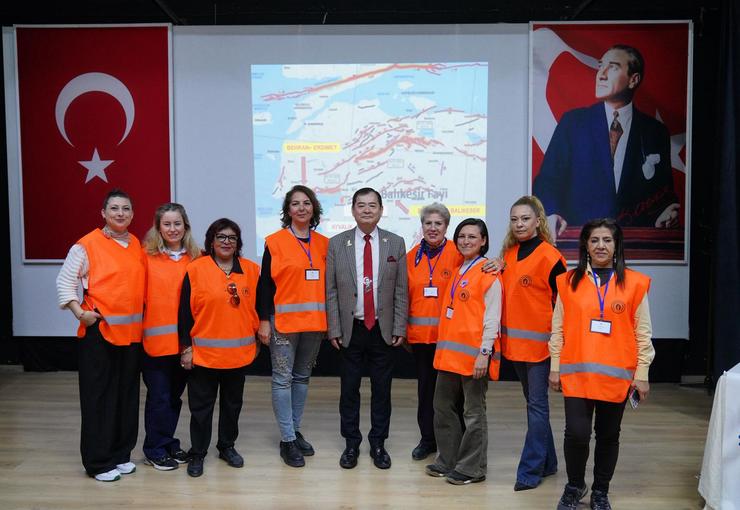 Ayvalık Belediyesi ile Ayvalık Kent Konseyi iş birliğinde düzenlenen “Balıkesir’in