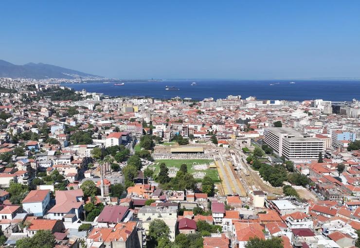 İzmir Büyükşehir Belediyesi’nin hizmet ve faaliyetlerinde kullandığı bazı binalara Vakıflar