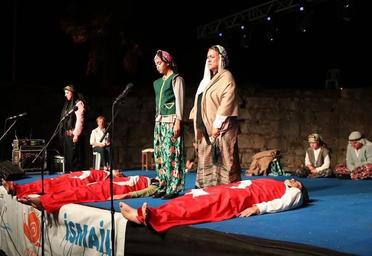 Seferihisar Belediyesi, 27–29 Mart tarihleri arasında düzenleyeceği “Seferihisar Tiyatroları Buluşması”