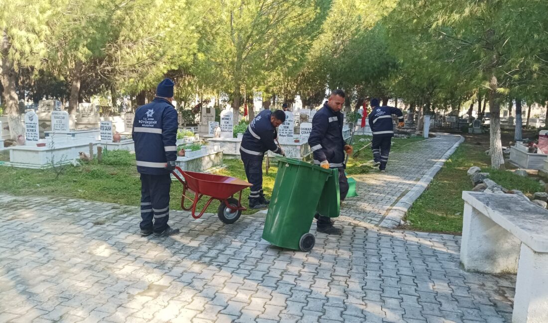 Aydın Büyükşehir Belediyesi, Ramazan Bayramı’nda vatandaşların kabir ziyaretlerini daha temiz