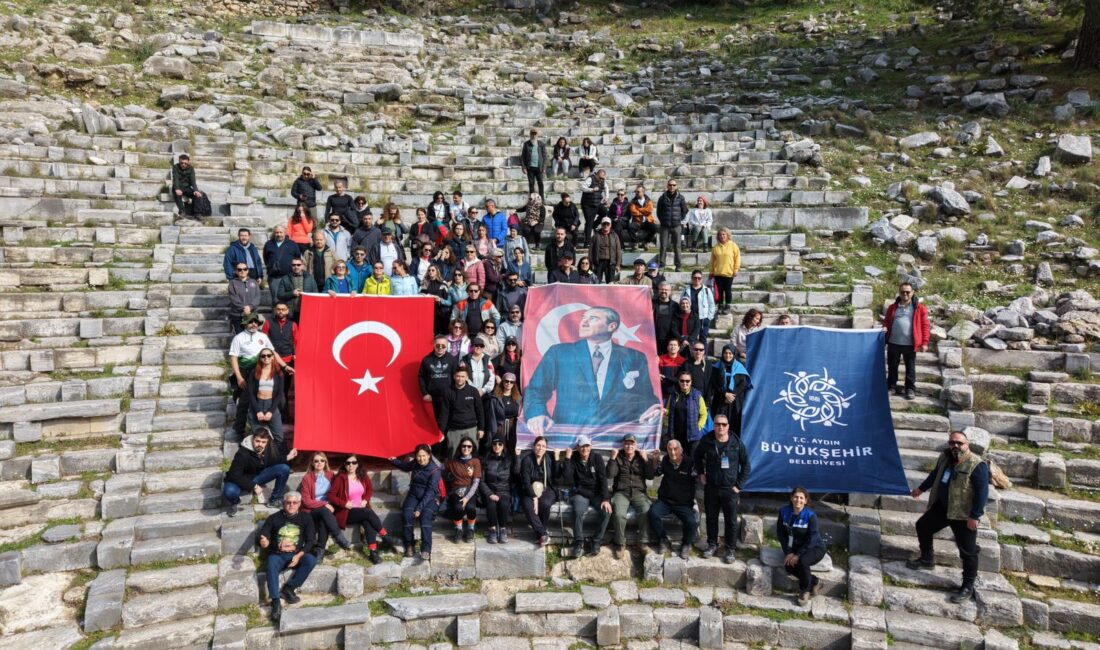 Aydın Büyükşehir Belediyesi tarafından düzenlenen trekking etkinlikleri devam ediyor. Doğaseverlerin